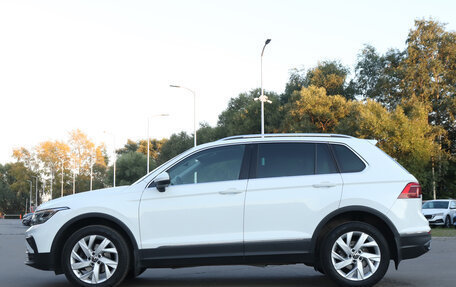 Volkswagen Tiguan II, 2021 год, 2 690 000 рублей, 8 фотография