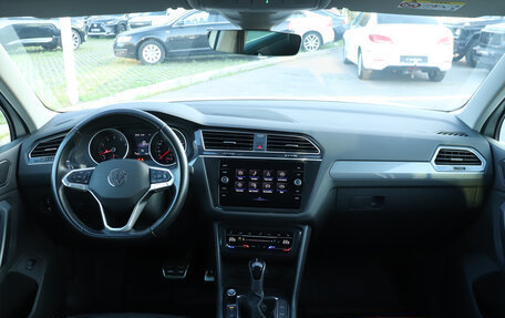 Volkswagen Tiguan II, 2021 год, 2 690 000 рублей, 12 фотография