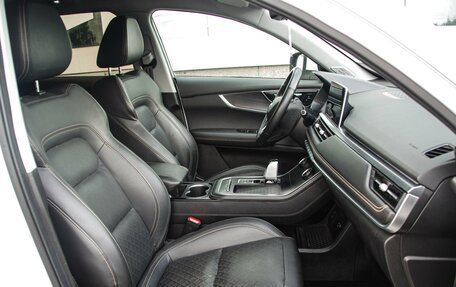 Chery Tiggo 8 I, 2023 год, 1 999 900 рублей, 8 фотография