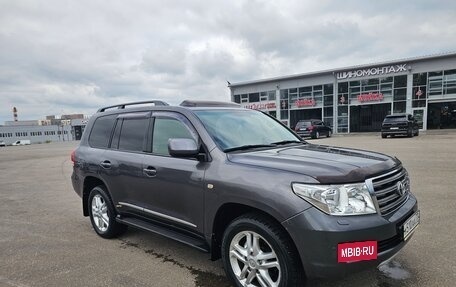 Toyota Land Cruiser 200, 2008 год, 3 600 000 рублей, 2 фотография