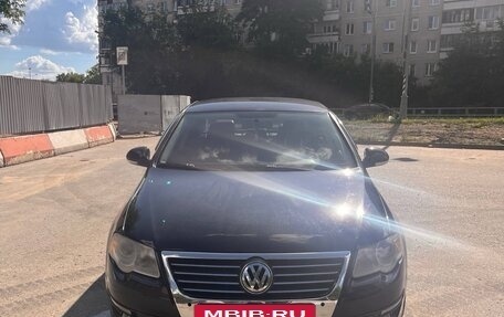 Volkswagen Passat B6, 2008 год, 550 000 рублей, 10 фотография