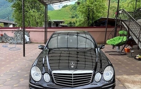 Mercedes-Benz E-Класс, 2002 год, 985 000 рублей, 3 фотография