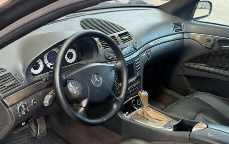 Mercedes-Benz E-Класс, 2002 год, 985 000 рублей, 24 фотография