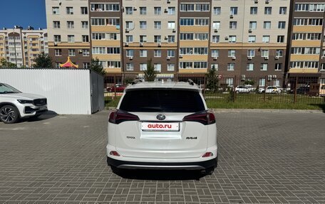 Toyota RAV4, 2018 год, 2 150 000 рублей, 6 фотография