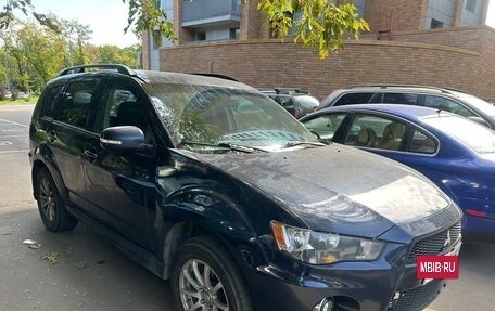 Mitsubishi Outlander III рестайлинг 3, 2010 год, 630 000 рублей, 6 фотография