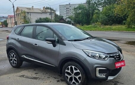 Renault Kaptur I рестайлинг, 2020 год, 1 670 000 рублей, 3 фотография