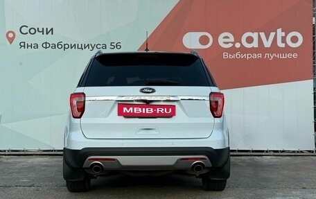 Ford Explorer VI, 2016 год, 2 500 000 рублей, 5 фотография