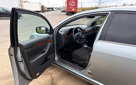 Toyota Avensis III рестайлинг, 2007 год, 999 999 рублей, 7 фотография