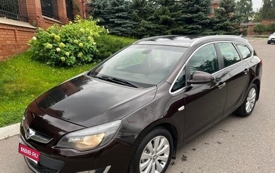Opel Astra J, 2014 год, 735 000 рублей, 1 фотография