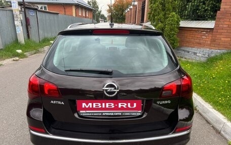 Opel Astra J, 2014 год, 735 000 рублей, 4 фотография