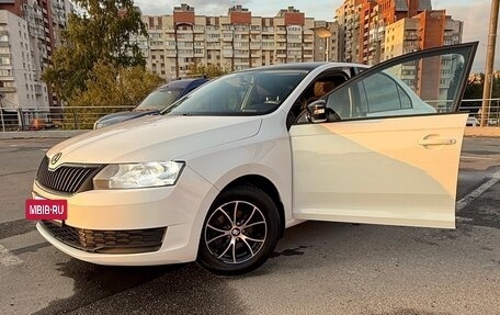 Skoda Rapid I, 2017 год, 1 300 000 рублей, 4 фотография