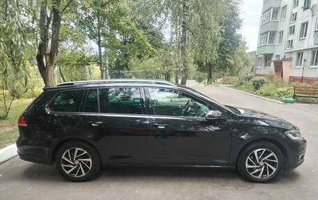 Volkswagen Golf VII, 2018 год, 1 455 000 рублей, 4 фотография