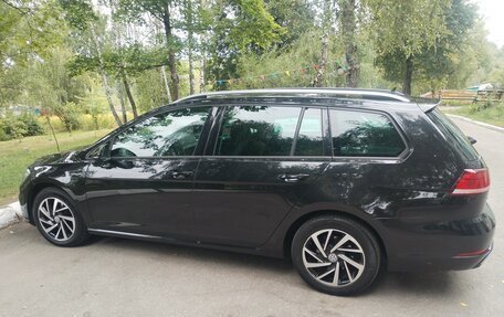 Volkswagen Golf VII, 2018 год, 1 455 000 рублей, 7 фотография