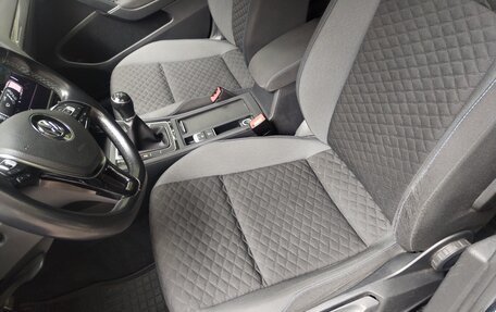 Volkswagen Golf VII, 2018 год, 1 455 000 рублей, 31 фотография