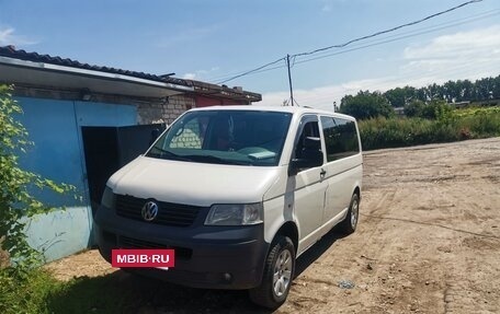 Volkswagen Transporter T5 рестайлинг, 2008 год, 980 000 рублей, 2 фотография