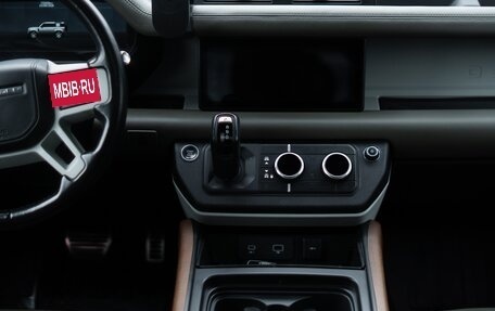 Land Rover Defender II, 2021 год, 8 100 000 рублей, 23 фотография