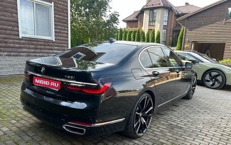 BMW 7 серия, 2016 год, 2 750 000 рублей, 1 фотография
