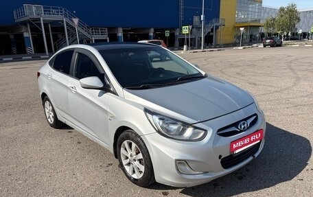 Hyundai Solaris II рестайлинг, 2011 год, 420 000 рублей, 5 фотография