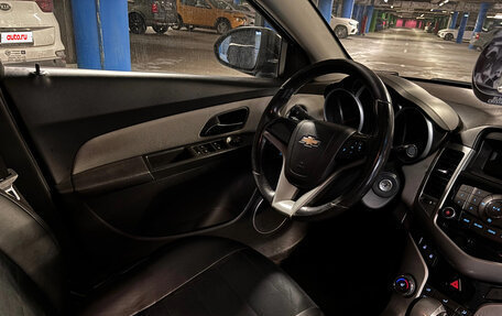 Chevrolet Cruze II, 2012 год, 700 000 рублей, 12 фотография