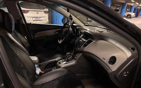 Chevrolet Cruze II, 2012 год, 700 000 рублей, 10 фотография