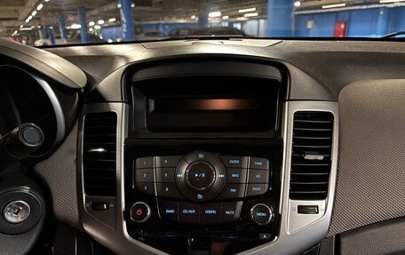 Chevrolet Cruze II, 2012 год, 700 000 рублей, 11 фотография