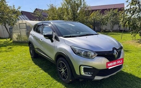 Renault Kaptur I рестайлинг, 2019 год, 1 645 000 рублей, 2 фотография