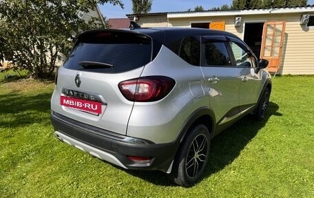 Renault Kaptur I рестайлинг, 2019 год, 1 645 000 рублей, 4 фотография
