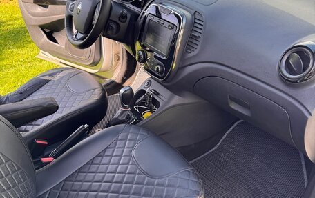 Renault Kaptur I рестайлинг, 2019 год, 1 645 000 рублей, 24 фотография