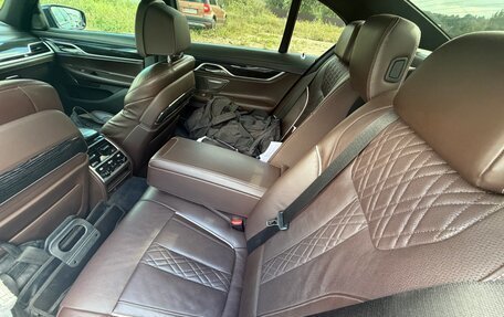 BMW 7 серия, 2020 год, 4 950 000 рублей, 13 фотография
