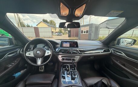 BMW 7 серия, 2020 год, 4 950 000 рублей, 15 фотография