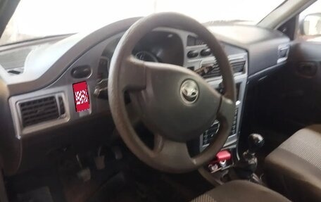 Daewoo Nexia I рестайлинг, 2011 год, 200 000 рублей, 8 фотография