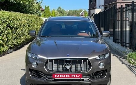 Maserati Levante I, 2017 год, 4 725 000 рублей, 2 фотография