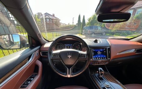 Maserati Levante I, 2017 год, 4 725 000 рублей, 12 фотография