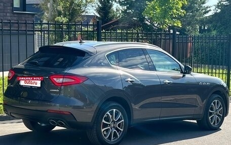 Maserati Levante I, 2017 год, 4 725 000 рублей, 4 фотография
