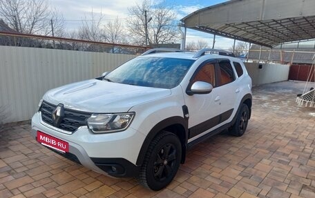 Renault Duster, 2021 год, 1 570 000 рублей, 2 фотография