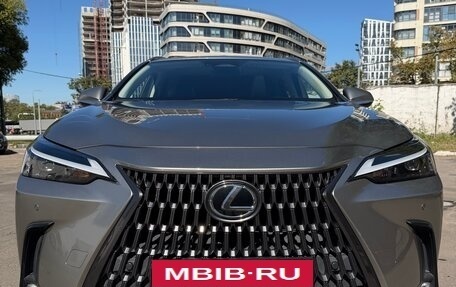 Lexus NX, 2021 год, 5 300 000 рублей, 2 фотография
