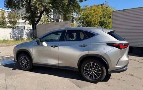 Lexus NX, 2021 год, 5 300 000 рублей, 17 фотография