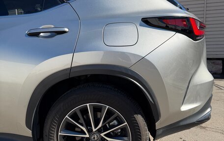 Lexus NX, 2021 год, 5 300 000 рублей, 15 фотография