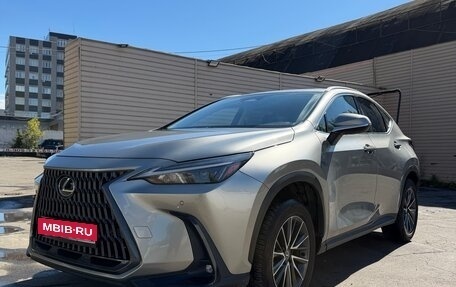 Lexus NX, 2021 год, 5 300 000 рублей, 21 фотография