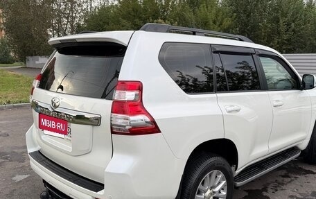 Toyota Land Cruiser Prado 150 рестайлинг 2, 2013 год, 4 100 000 рублей, 2 фотография