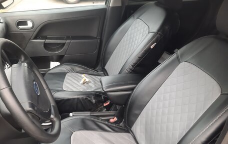 Ford Fiesta, 2006 год, 230 000 рублей, 9 фотография