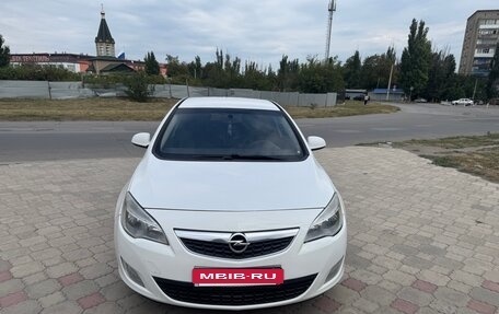 Opel Astra J, 2011 год, 726 000 рублей, 7 фотография