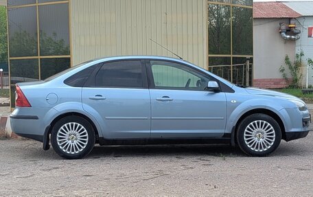 Ford Focus II рестайлинг, 2005 год, 270 000 рублей, 2 фотография