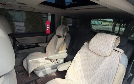 KIA Carnival III, 2018 год, 3 200 000 рублей, 15 фотография
