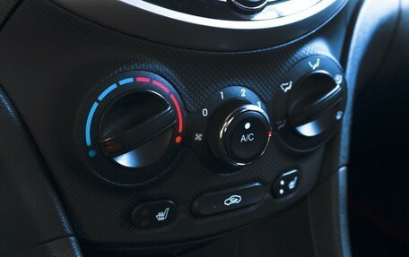 Hyundai Solaris II рестайлинг, 2012 год, 799 000 рублей, 14 фотография