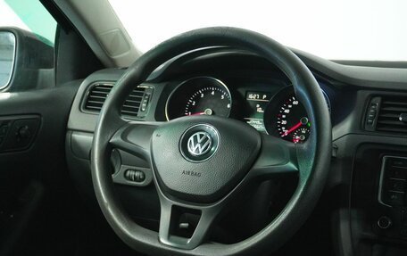 Volkswagen Jetta VI, 2015 год, 999 000 рублей, 16 фотография