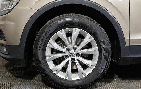 Volkswagen Tiguan II, 2020 год, 2 475 000 рублей, 8 фотография