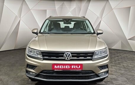 Volkswagen Tiguan II, 2020 год, 2 475 000 рублей, 6 фотография