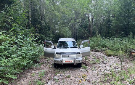 Mitsubishi Pajero iO, 1999 год, 370 000 рублей, 16 фотография