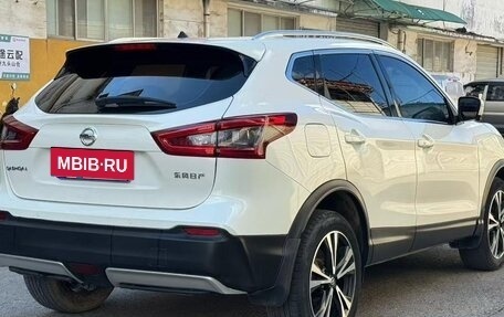 Nissan Qashqai, 2022 год, 1 825 000 рублей, 4 фотография